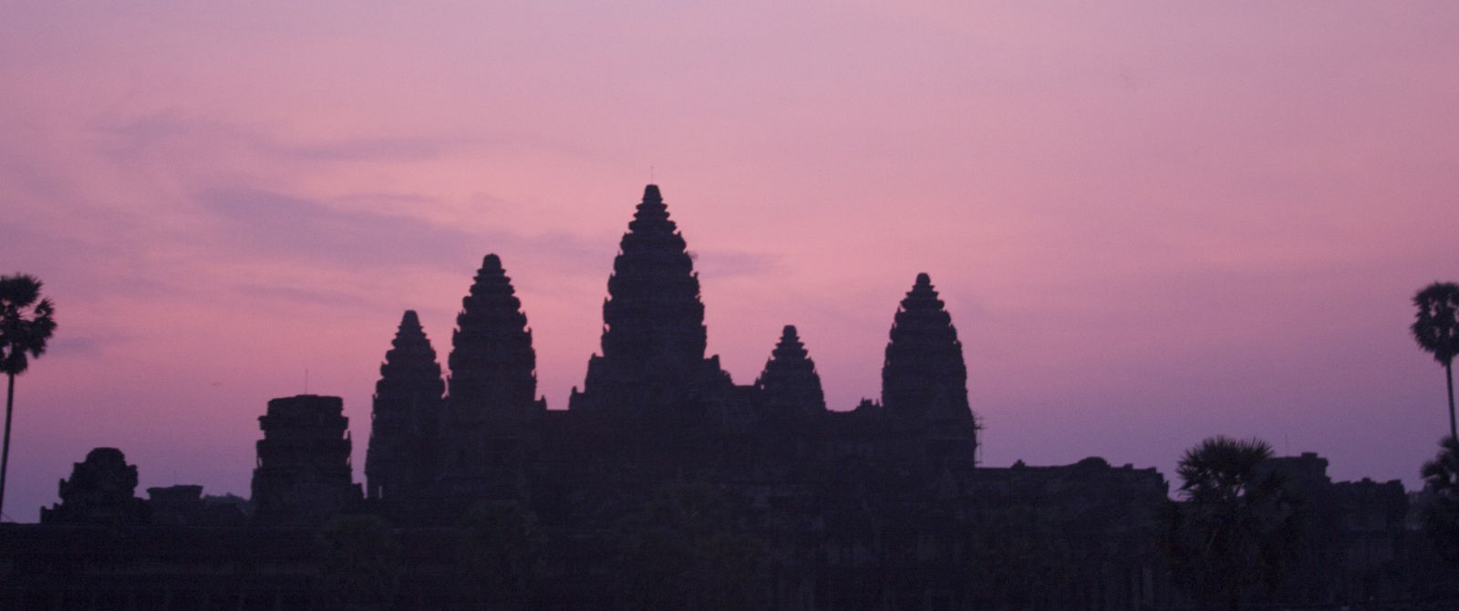 Nuestro Amanecer En Angkor